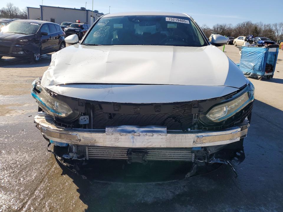 2019 Honda Accord მანქანა იყიდება აუქციონზე, vin: 1HGCV1F38KA045305, აუქციონის ნომერი: 75219405