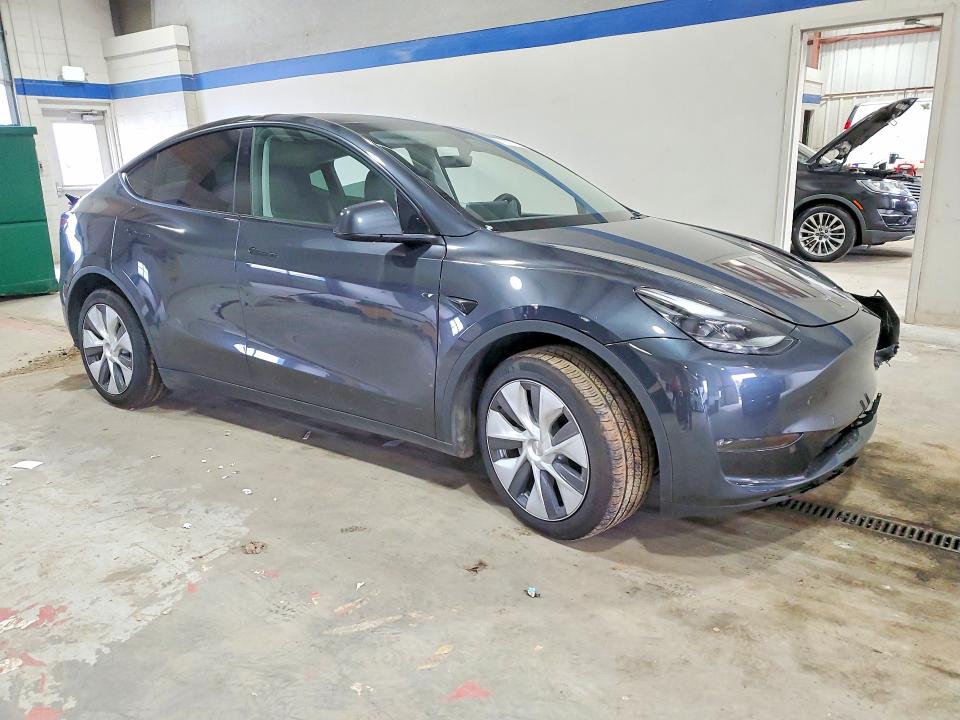 Продажа на аукционе авто 2024 Tesla Model Y, vin: 7SAYGDEE7RF087178, номер лота: 78825755