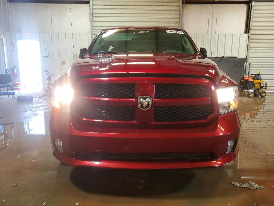 Продажа на аукционе авто 2018 Ram 1500, vin: 1C6RR7FT5JS172495, номер лота: 76169045