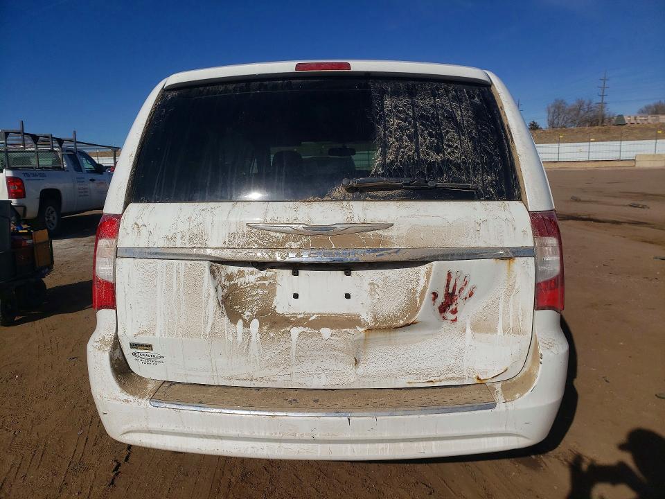 76224355 :رقم المزاد ، 2C4RC1BG4ER247422 vin ، 2014 Chrysler Town & Country مزاد بيع