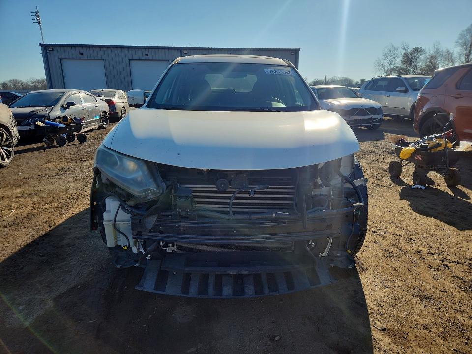 Продажа на аукционе авто 2015 Nissan Rogue, vin: 5N1AT2MT9FC757056, номер лота: 76814665