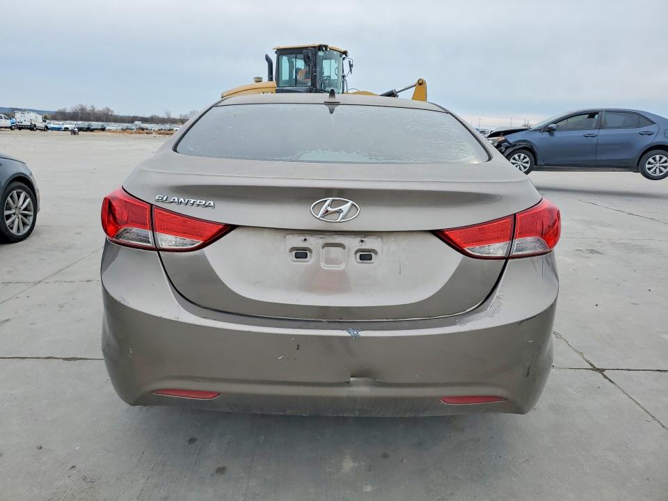2011 Hyundai Elantra მანქანა იყიდება აუქციონზე, vin: 5NPDH4AEXBH053693, აუქციონის ნომერი: 77131935