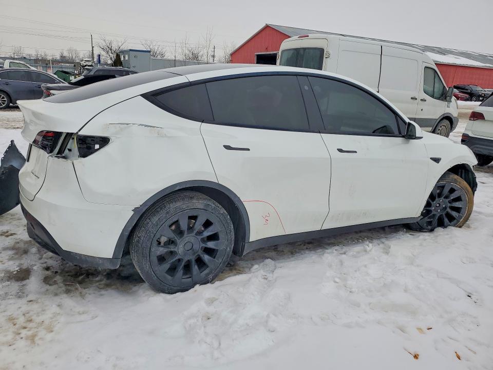 Продажа на аукционе авто 2023 Tesla Model Y, vin: 7SAYGDEE0PF613714, номер лота: 74911845