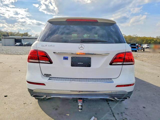 Продажа на аукционе авто 2018 Mercedes-benz Gle, vin: 4JGDA5JB9JB052742, номер лота: 79257915