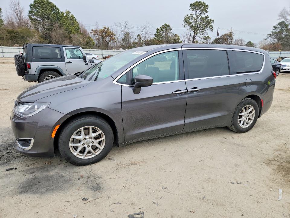 Auction sale of the 2020 Chrysler Pacifica, vin: 2C4RC1FGXLR108595, lot number: 76000705