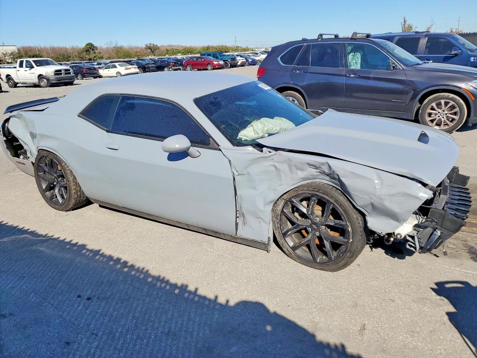 2022 Dodge Challenger მანქანა იყიდება აუქციონზე, vin: 2C3CDZJG5NH137167, აუქციონის ნომერი: 75814645