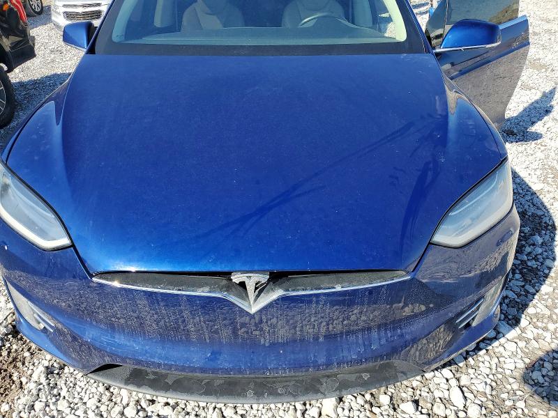 Продажа на аукционе авто 2016 Tesla Model X, vin: 5YJXCAE20GF006088, номер лота: 77681155