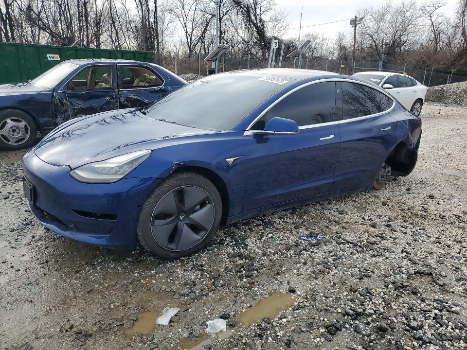 Продажа на аукционе авто 2019 Tesla Model 3, vin: 5YJ3E1EA1KF299492, номер лота: 77305545