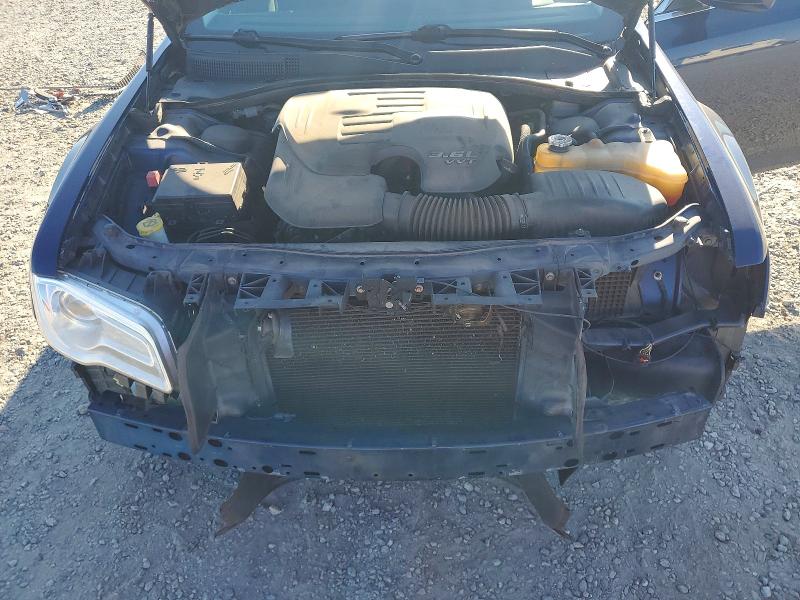 Продажа на аукционе авто 2015 Chrysler 300, vin: 2C3CCAAG2FH838190, номер лота: 77180015