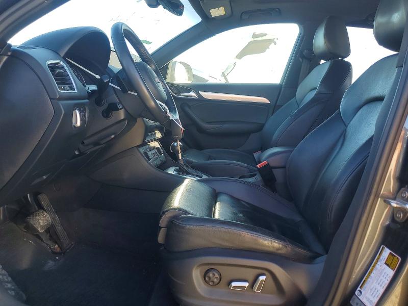 75640505 :رقم المزاد ، WA1HCCFS0JR003959 vin ، 2018 Audi Q3 مزاد بيع