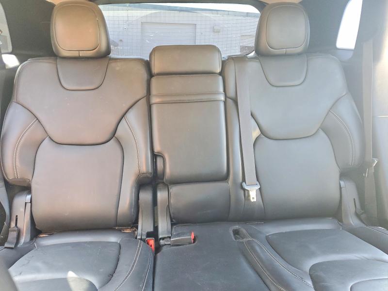 77323055 :رقم المزاد ، 1C4PJLDB3JD563126 vin ، 2018 Jeep Cherokee مزاد بيع