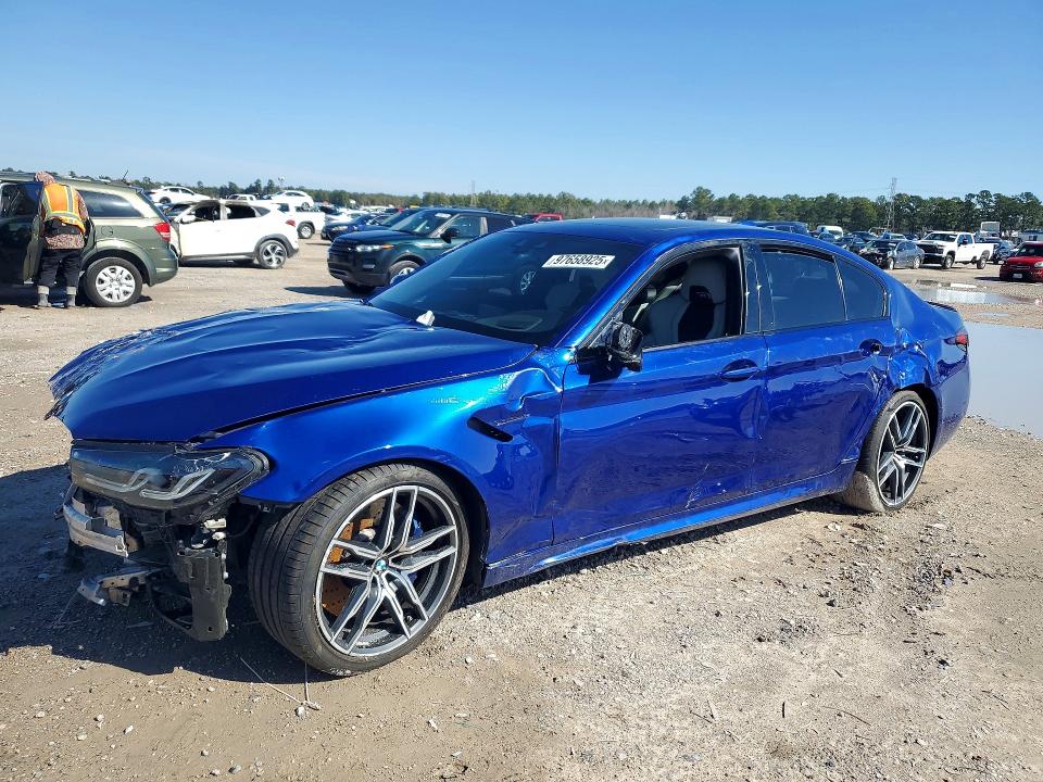2022 Bmw M5 მანქანა იყიდება აუქციონზე, vin: WBS83CH05NCH70776, აუქციონის ნომერი: 97658925