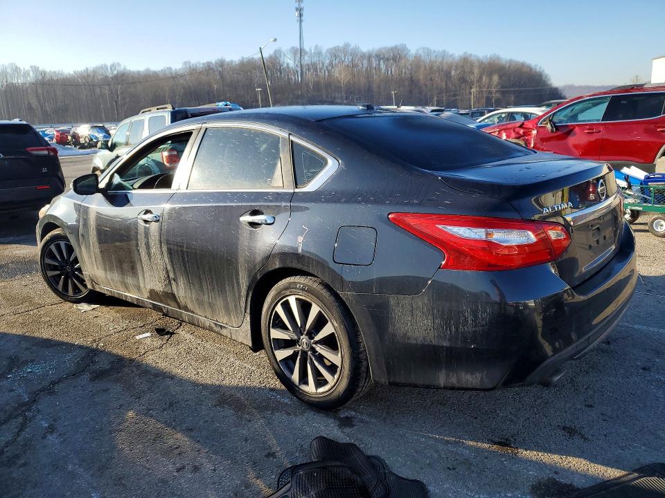 Продаж на аукціоні авто 2017 Nissan Altima, vin: 1N4AL3AP8HC224481, номер лоту: 77140105