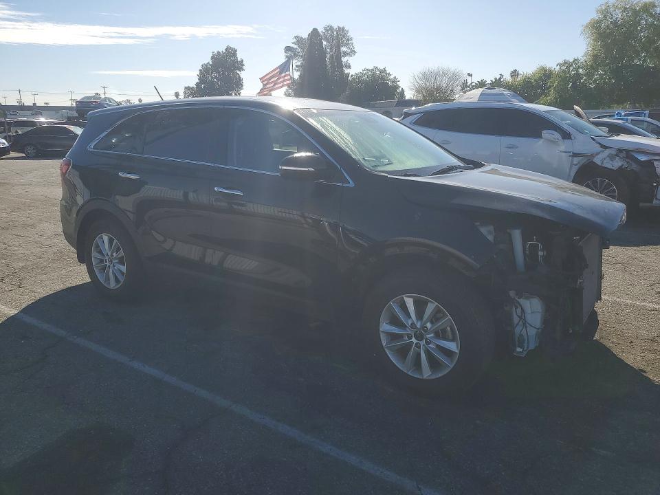 76812135 :رقم المزاد ، 5XYPG4A32KG511653 vin ، 2019 Kia Sorento مزاد بيع
