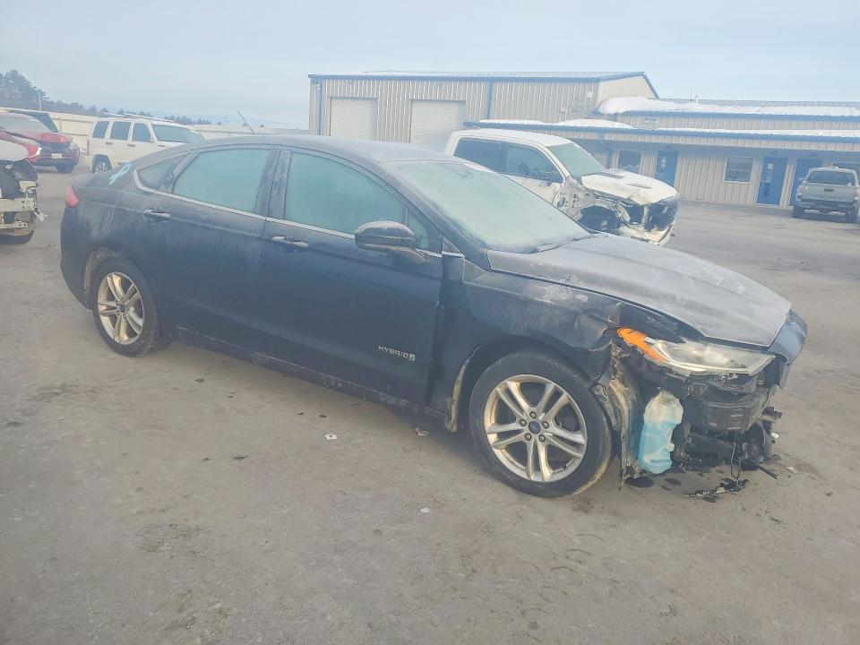 2018 Ford Fusion მანქანა იყიდება აუქციონზე, vin: 3FA6P0UU4JR278877, აუქციონის ნომერი: 77976665