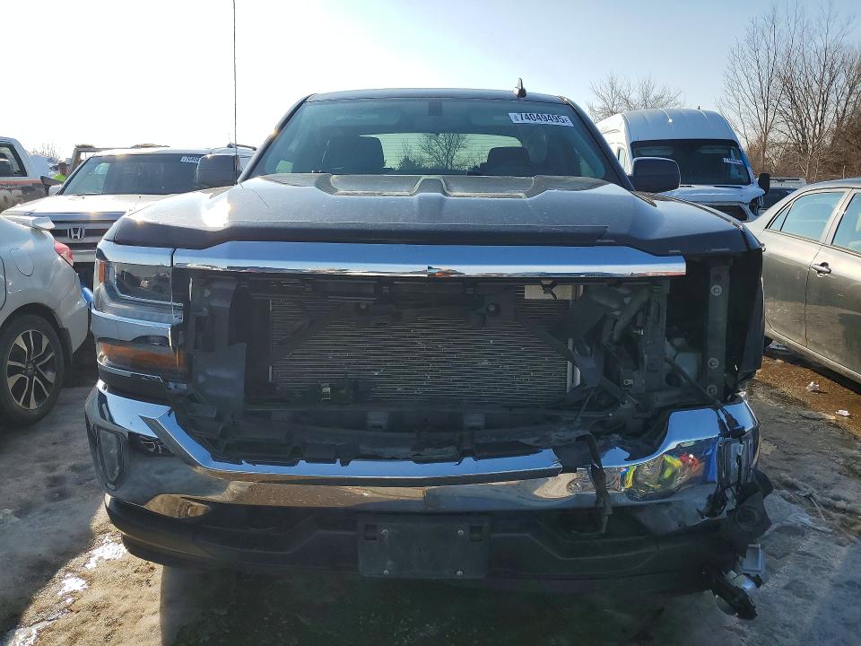 Продажа на аукционе авто 2016 Chevrolet Silverado, vin: 3GCUKREC7GG198343, номер лота: 74049495
