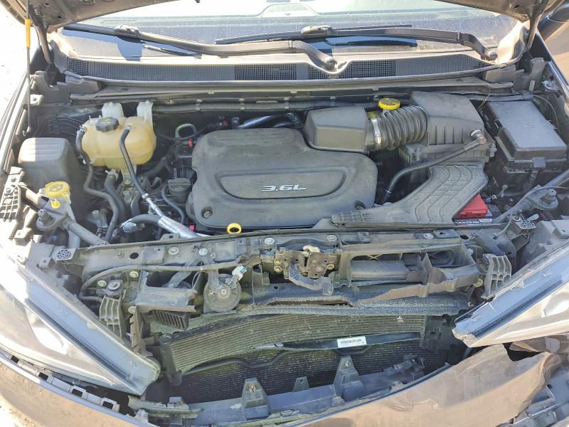 77528895 :رقم المزاد ، 2C4RC1BG8HR788364 vin ، 2017 Chrysler Pacifica مزاد بيع