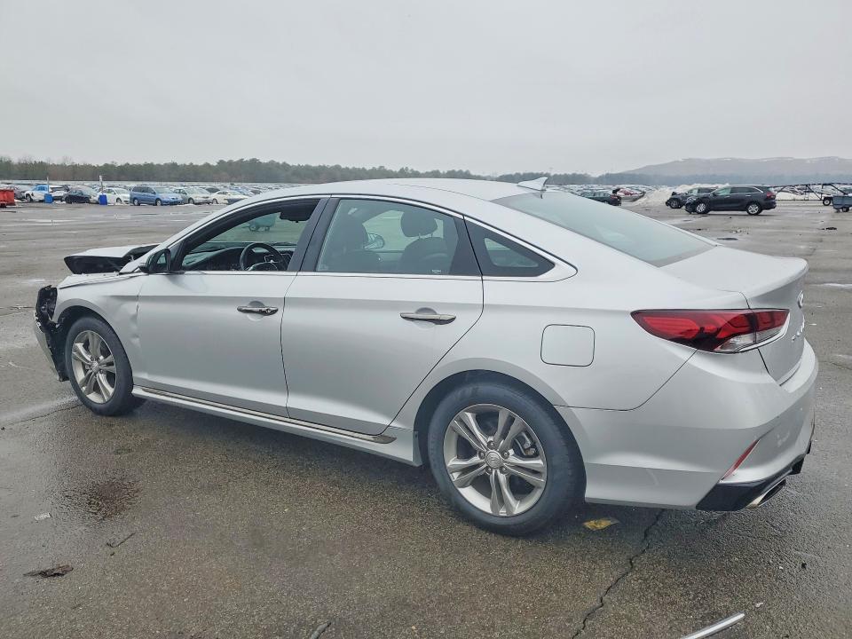 2018 Hyundai Sonata მანქანა იყიდება აუქციონზე, vin: 5NPE34AF9JH723776, აუქციონის ნომერი: 77484395