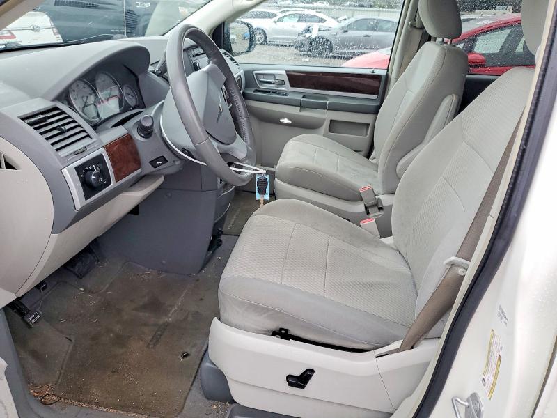 2010 Chrysler Town & Country მანქანა იყიდება აუქციონზე, vin: 2A4RR5D12AR151971, აუქციონის ნომერი: 79109175