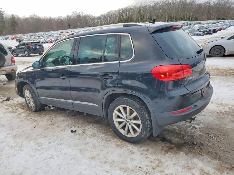 75223315 :رقم المزاد ، WVGSV7AX7HK006405 vin ، 2017 Volkswagen Tiguan مزاد بيع