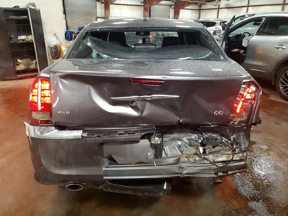 2014 Chrysler 300 მანქანა იყიდება აუქციონზე, vin: 2C3CCAGGXEH311925, აუქციონის ნომერი: 77095355