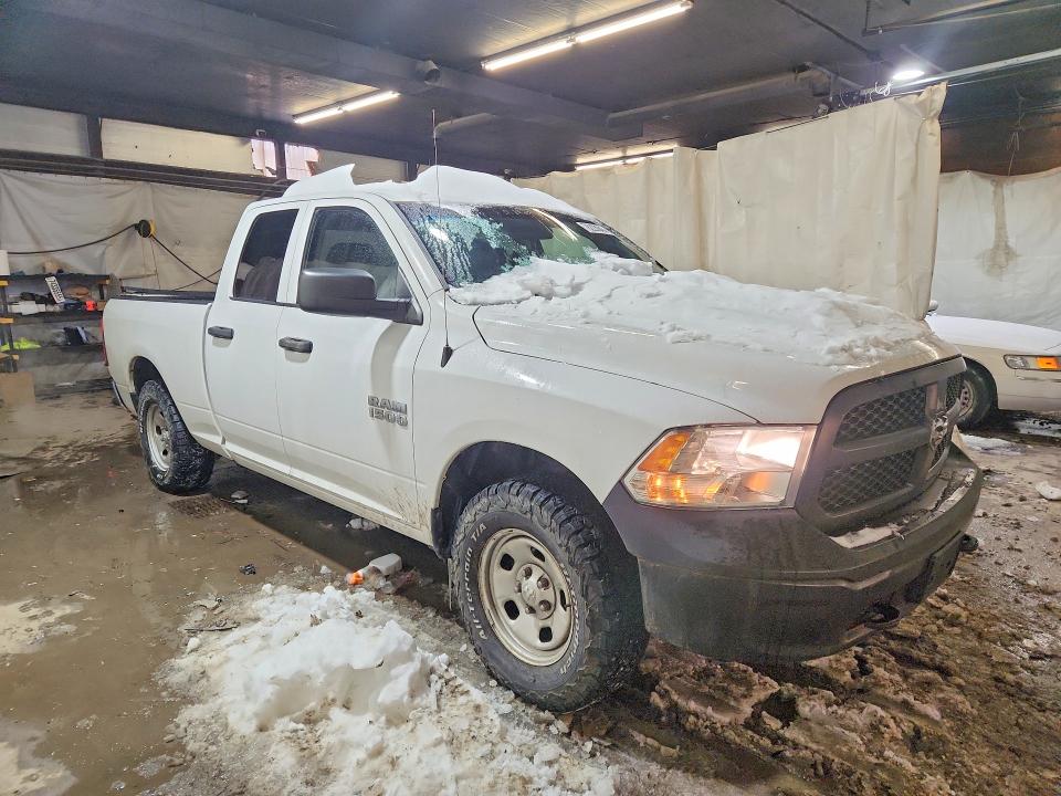 Продажа на аукционе авто 2015 Ram 1500, vin: 1C6RR7FG1FS771856, номер лота: 76223045