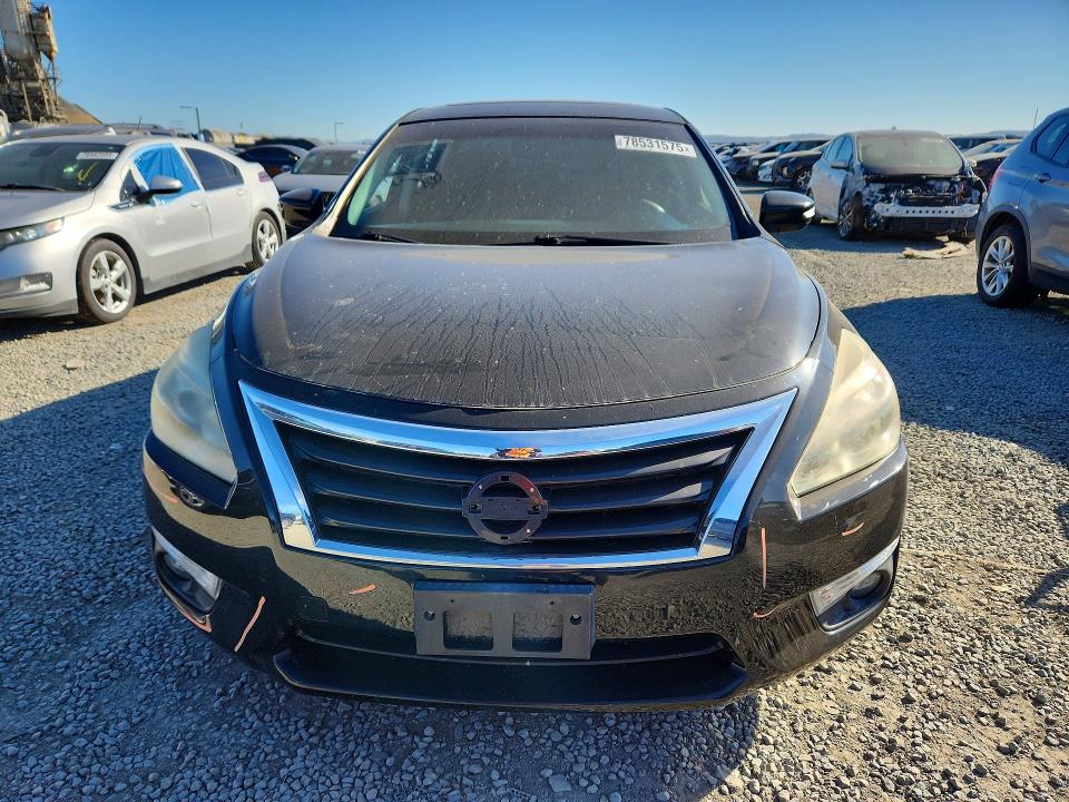 Продажа на аукционе авто 2015 Nissan Altima, vin: 1N4AL3AP0FN864833, номер лота: 78531575