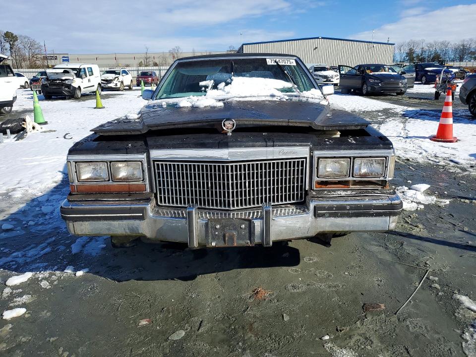 75547075 :رقم المزاد ، 6F236A9221766 vin ، 1980 Cadillac Fleetwood مزاد بيع