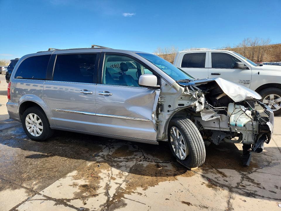 77006745 :رقم المزاد ، 2C4RC1BG6ER409910 vin ، 2014 Chrysler Town & Country مزاد بيع