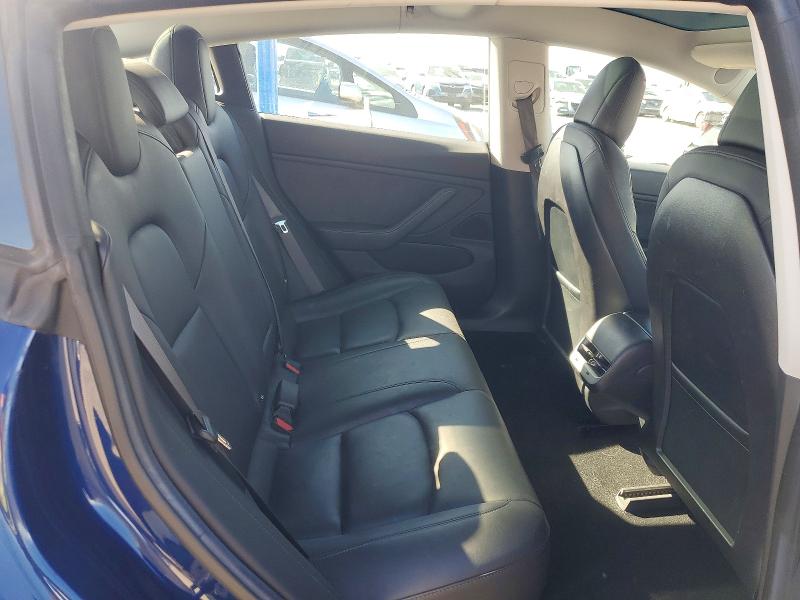 Продажа на аукционе авто 2018 Tesla Model 3, vin: 5YJ3E1EA9JF042806, номер лота: 78484925
