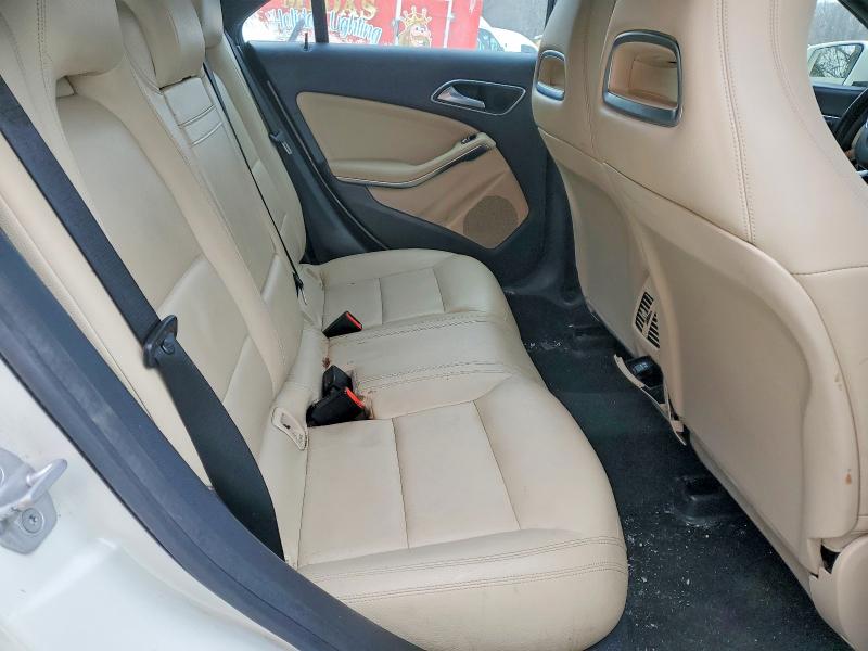 Продажа на аукционе авто 2015 Mercedes-benz Cla, vin: WDDSJ4GB3FN173209, номер лота: 75155265