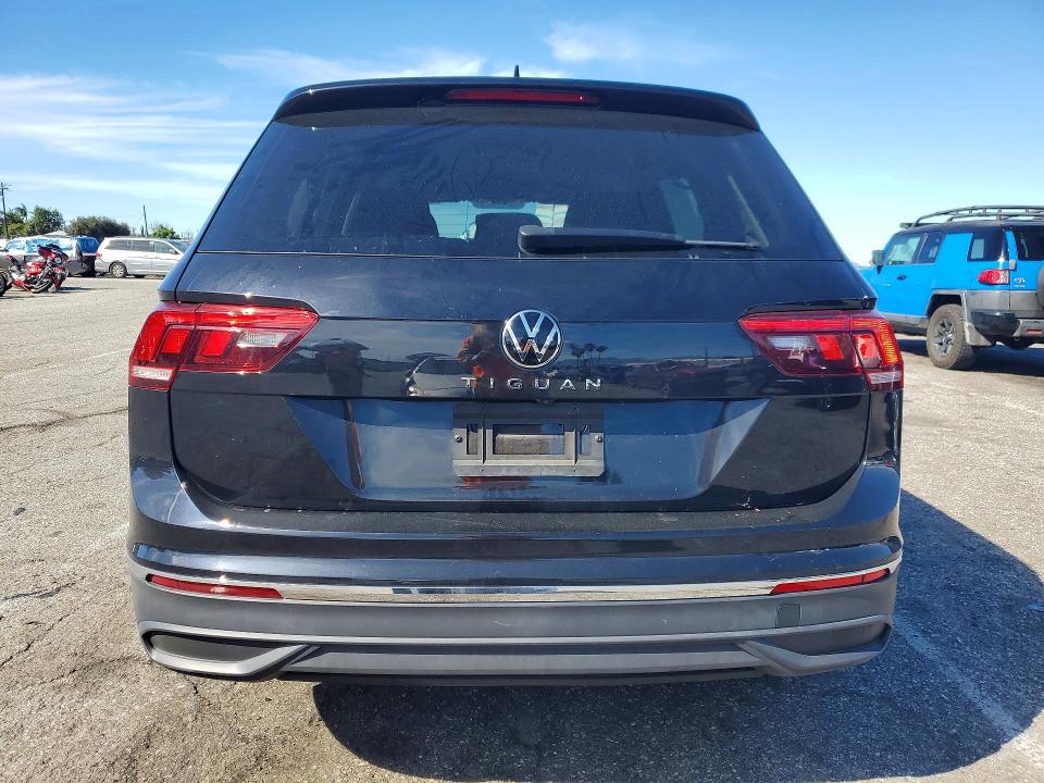 Продаж на аукціоні авто 2022 Volkswagen Tiguan, vin: 3VV1B7AX6NM164135, номер лоту: 76853085