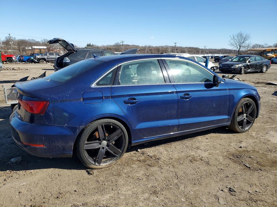 Продажа на аукционе авто 2015 Audi A3, vin: WAUCCGFF7F1023123, номер лота: 76611005