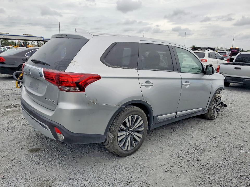 Продаж на аукціоні авто 2019 Mitsubishi Outlander, vin: JA4AD3A30KJ002177, номер лоту: 79169485