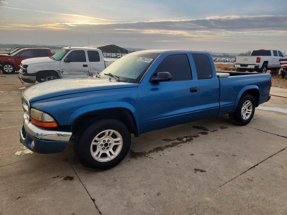 2004 Dodge Dakota მანქანა იყიდება აუქციონზე, vin: 1D7GL32K04S558291, აუქციონის ნომერი: 77952235