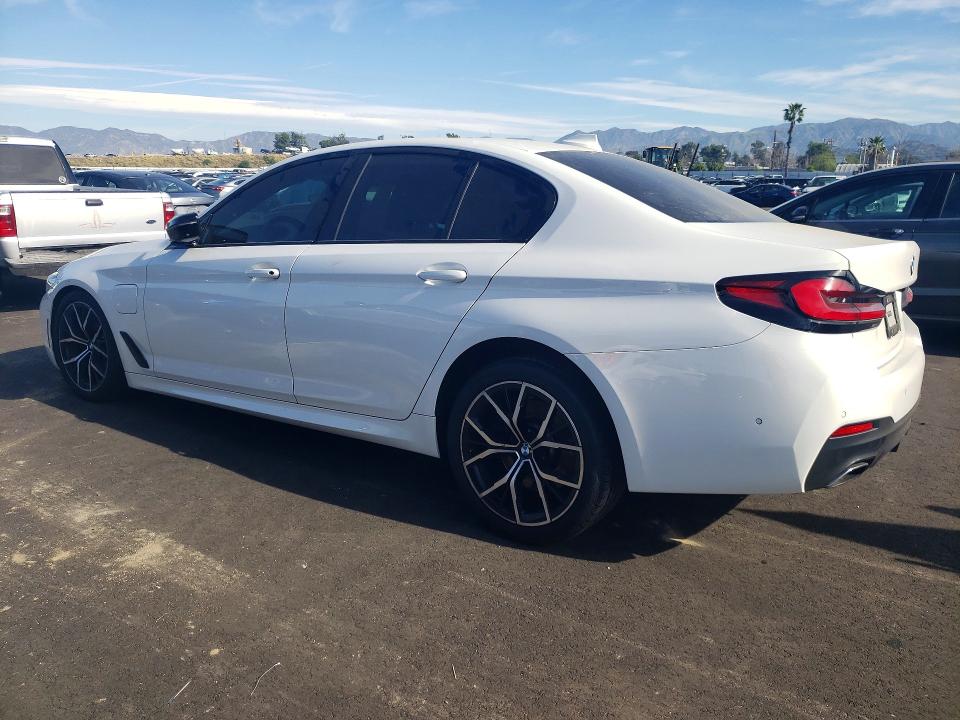 2021 Bmw 530e მანქანა იყიდება აუქციონზე, vin: WBA13AG06MCF92046, აუქციონის ნომერი: 78346585
