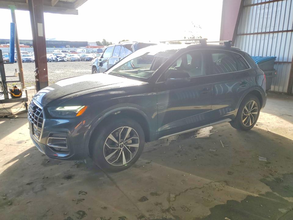 Продажа на аукционе авто 2021 Audi Q5, vin: WA1AAAFY0M2029670, номер лота: 77398385