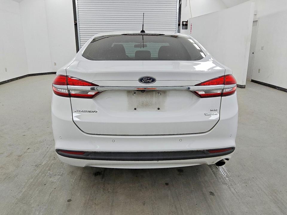 Продажа на аукционе авто 2018 Ford Fusion, vin: 3FA6P0HD0JR180116, номер лота: 77564075