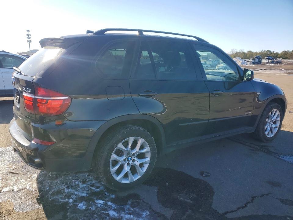 Продажа на аукционе авто 2011 Bmw X5 Xdrive3, vin: 5UXZV4C55BL738030, номер лота: 76127415