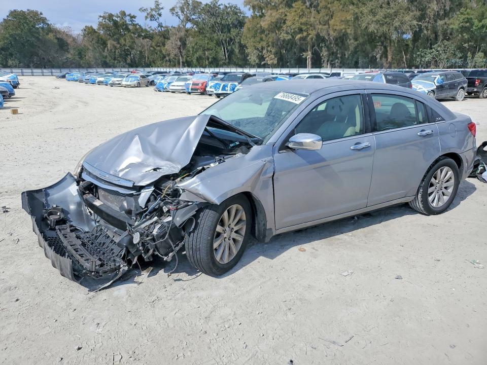 Продажа на аукционе авто 2014 Chrysler 200, vin: 1C3CCBCG9EN156271, номер лота: 76868495