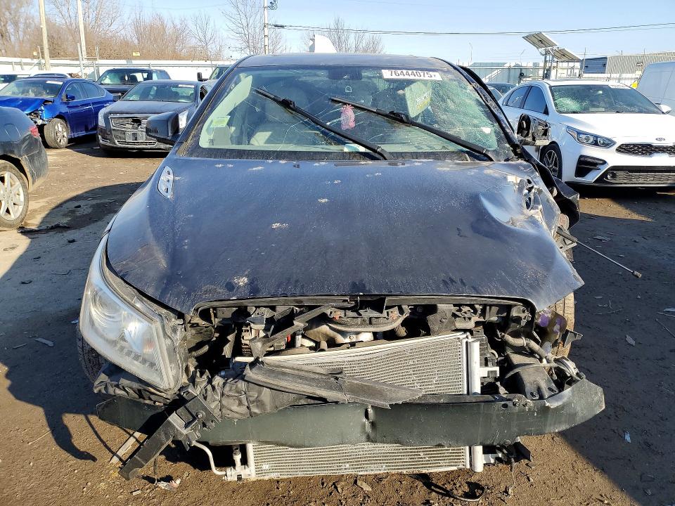 76444075 :رقم المزاد ، 1G4GE5GD6BF298538 vin ، 2011 Buick Lacrosse مزاد بيع