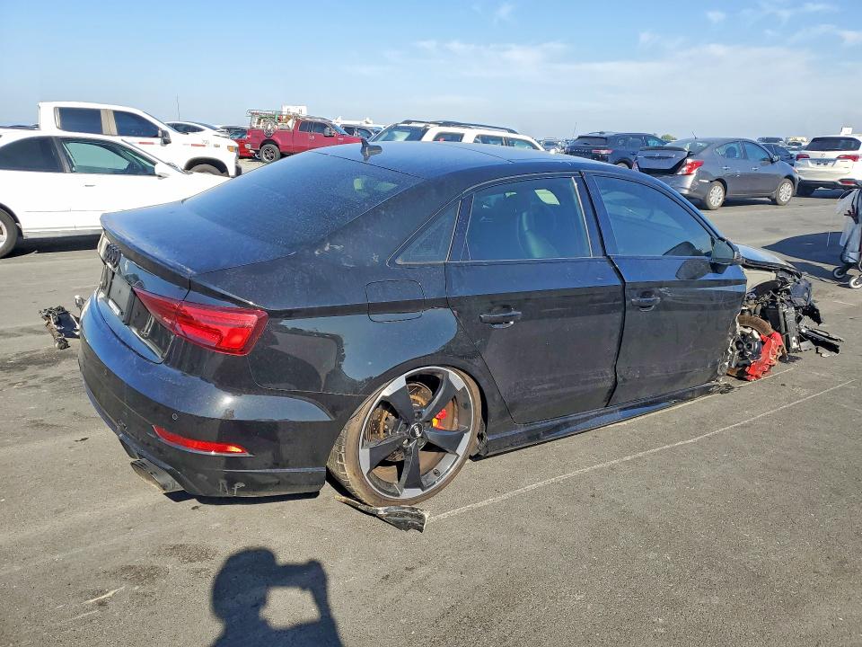 75962625 :رقم المزاد ، WUABWGFF4KA900248 vin ، 2019 Audi Rs3 مزاد بيع