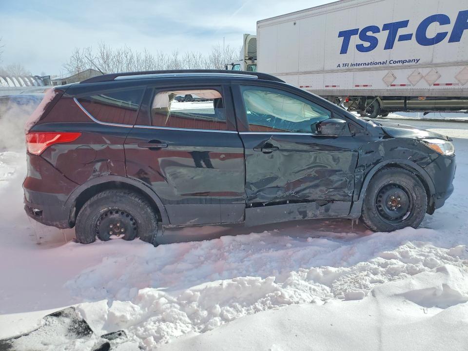 74643115 :رقم المزاد ، 1FMCU9GX3GUC31532 vin ، 2016 Ford Escape مزاد بيع