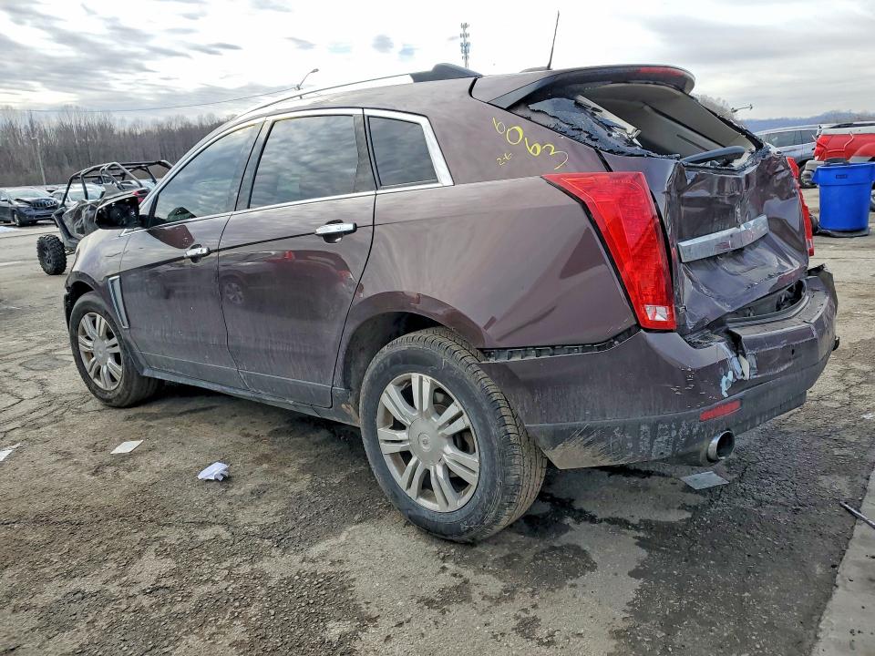 76731215 :رقم المزاد ، 3GYFNEE31FS526063 vin ، 2015 Cadillac Srx مزاد بيع