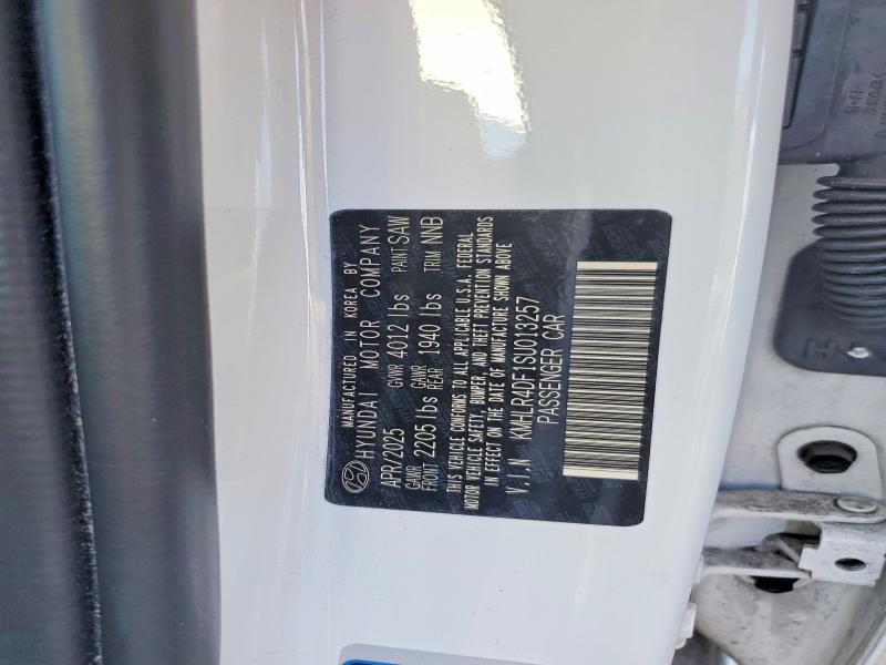2025 Hyundai Elantra მანქანა იყიდება აუქციონზე, vin: KMHLR4DF1SU013257, აუქციონის ნომერი: 77759965