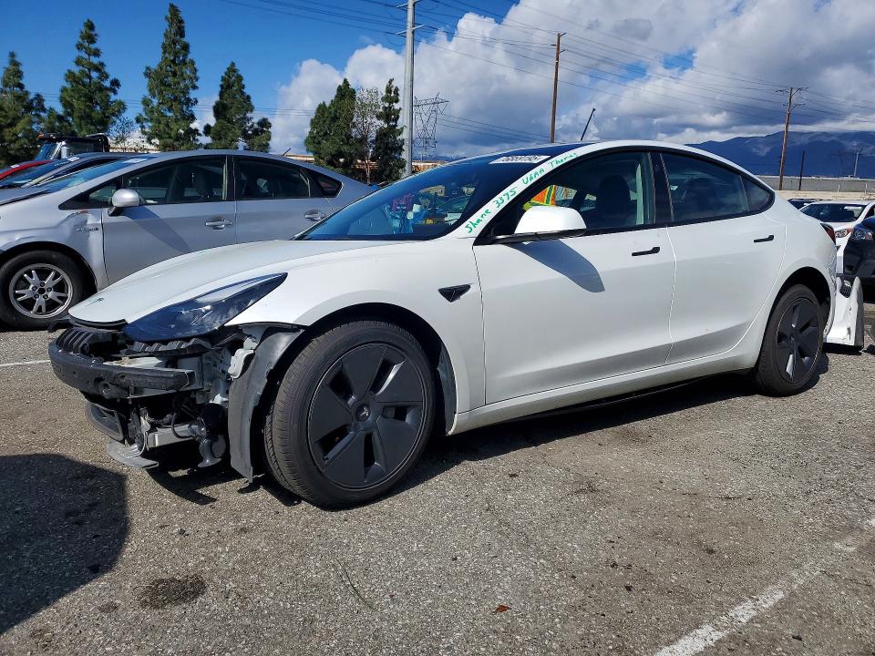 76669195 :رقم المزاد ، 5YJ3E1EA8PF402415 vin ، 2023 Tesla Model 3 مزاد بيع
