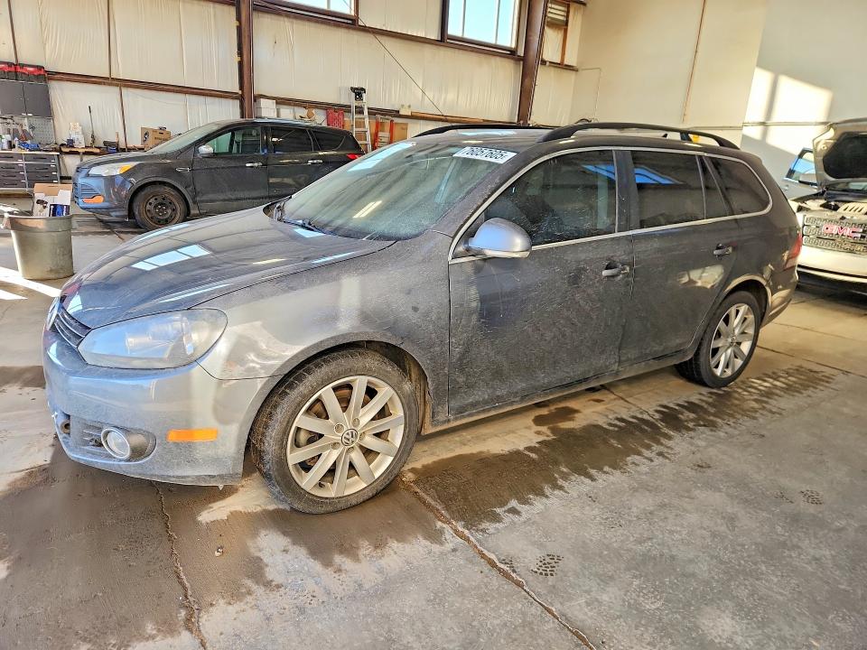 76057605 :رقم المزاد ، 3VWPL7AJ5DM660511 vin ، 2013 Volkswagen Jetta مزاد بيع