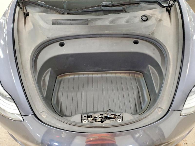 Продажа на аукционе авто 2022 Tesla Model 3, vin: 5YJ3E1EC3NF135201, номер лота: 77655465