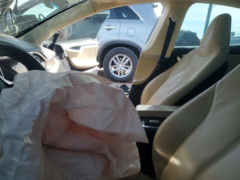 2013 Tesla Model S მანქანა იყიდება აუქციონზე, vin: 5YJSA1CN6DFP12880, აუქციონის ნომერი: 78648165