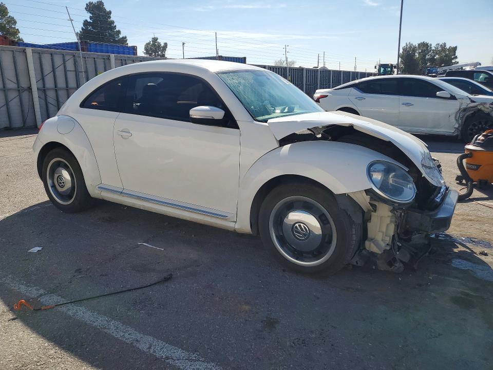 Продажа на аукционе авто 2012 Volkswagen Beetle, vin: 3VWJX7AT1CM638144, номер лота: 76359955